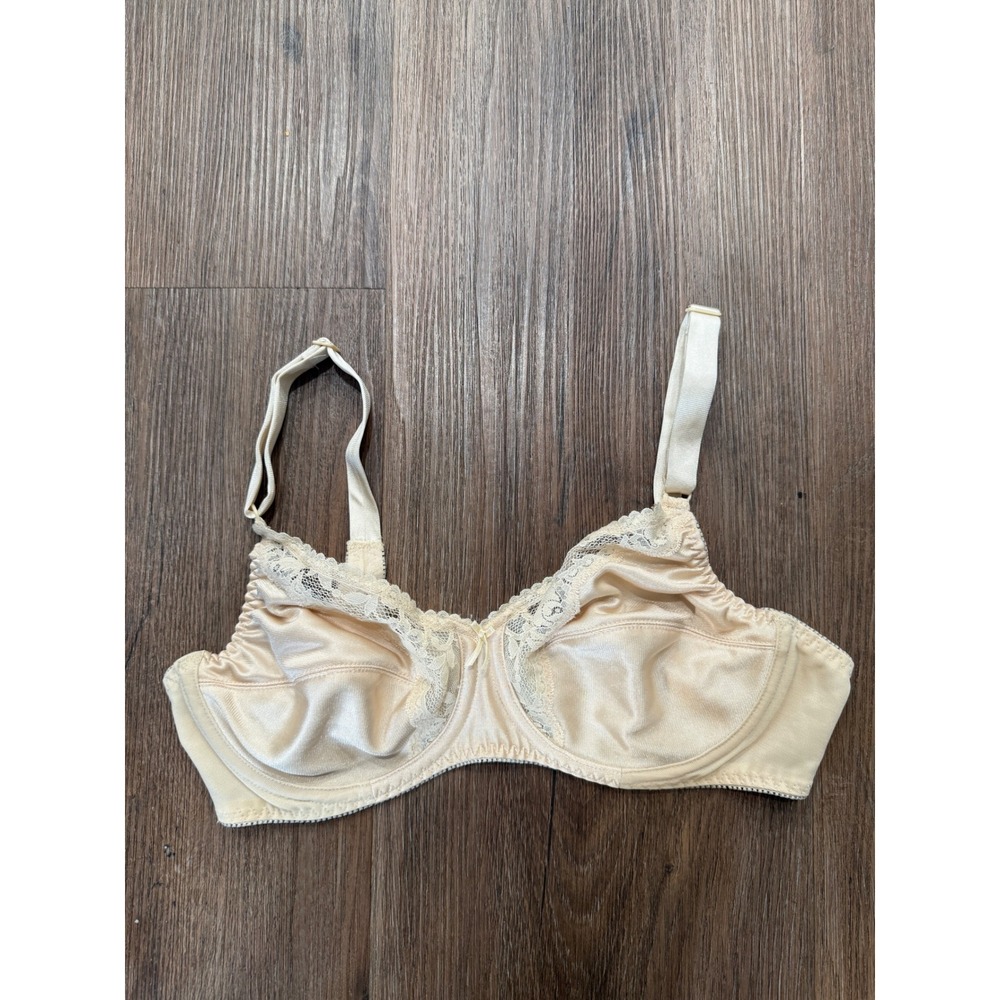 Lilyette Vintage 548 Underwire‎ Lace Trim Full Coverage Bra Beige 36B